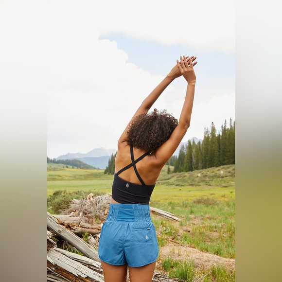 Free People Good Karma Crop Tank🖤 - Picture 4 of 5